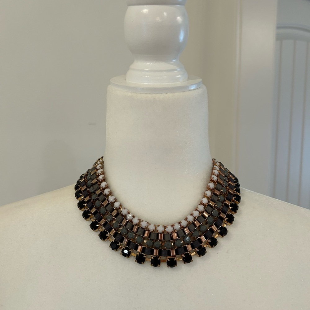 Black gray white and gold beaded collar necklace - Picture 3 of 8